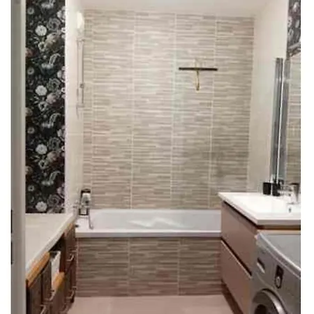 One To Rent In Cozy Alloggio in famiglia *